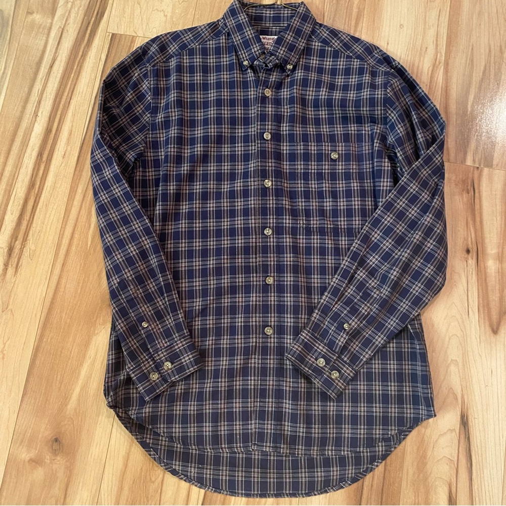 Wrangler Rugged Wear Men's Navy Plaid Button-Down Shirt—M
